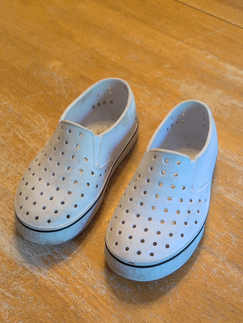 Toddler/Little Kids Natives Size 12